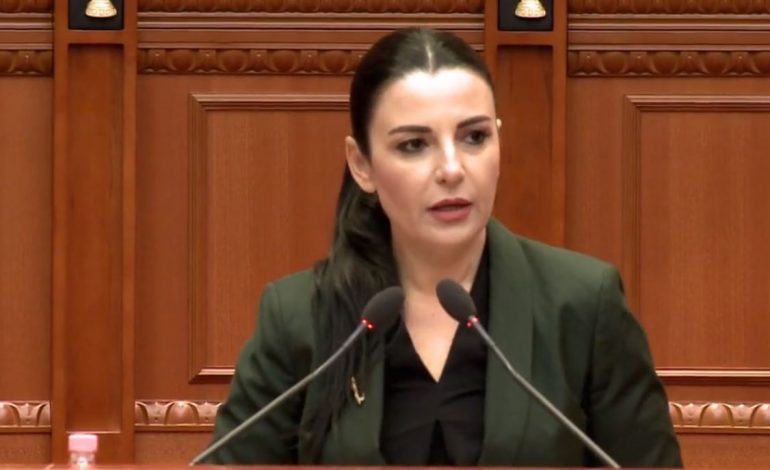 DEBATI PËR RRITJEN E ÇMIMEVE/ Balluku: Opozita përdor krizën, jep sugjerime nga karrigia