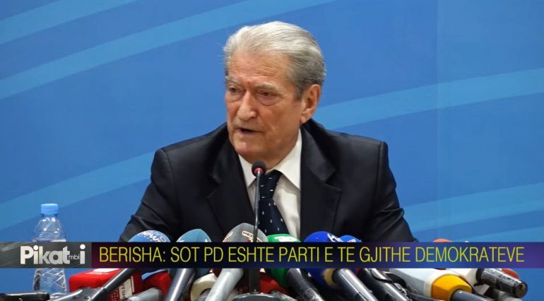 ZBARDH BISEDIMET NË SELINË E PD/ Berisha: Ja çfarë i kërkova Bardhit dhe Alibeajt