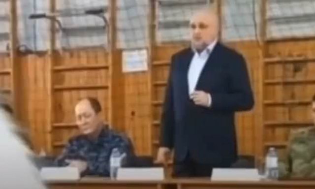 “PO I PËRDORIN”/ Zyrtarit rus i shpëton goja, nxehen nënat: Po dërgoni fëmijët tanë si “mish për top” në Ukrainë
