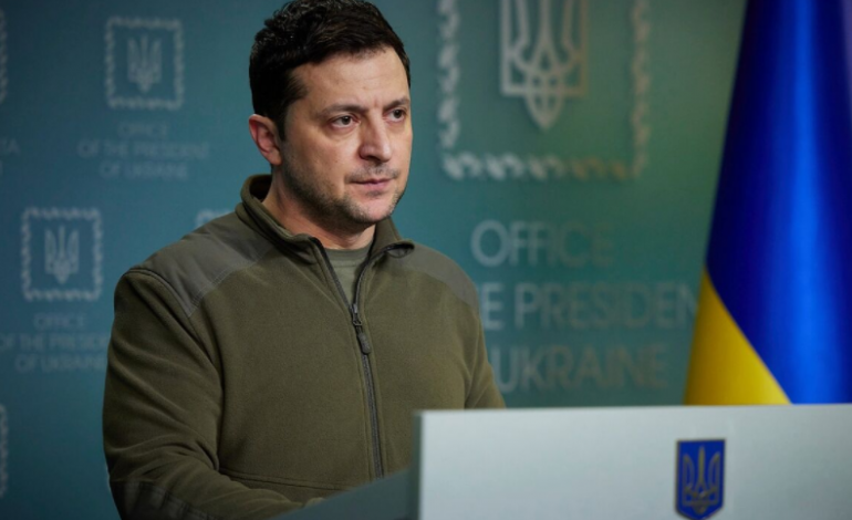LUFTA NË UKRAINË/ Zelensky i hapur për diskutime: Negociatat për paqe fillojnë nëse vendoset armëpushimi