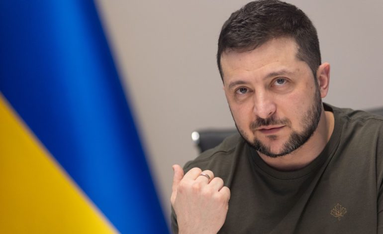 DHA INTERVISTË PËR GAZETARËT E PAVARUR RUSË/ Zelensky: Moska është frikësuar