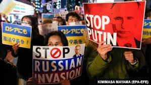 “NE DUHET TË NDALOJMË PUTIN”/ Protestë në Tokio kundër pushtimit rus të Ukrainës