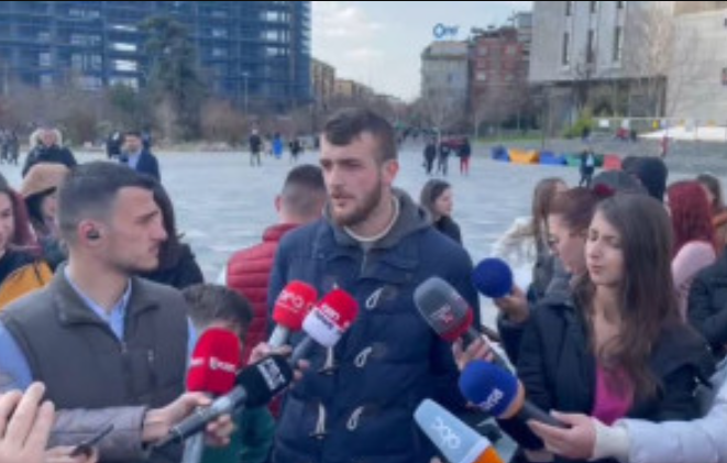 PROTESTA/ Studentët: Në orën 17:00 do jemi para kryeministrisë, ose do luftojmë, ose do kthehemi…