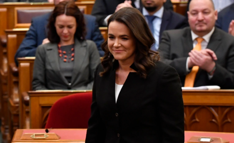 PËR HERË TË PARË NJË GRUA/ Parlamenti Hungarez zgjedh aleaten e ngushtë e kryeministrit Viktor Orban si presidente