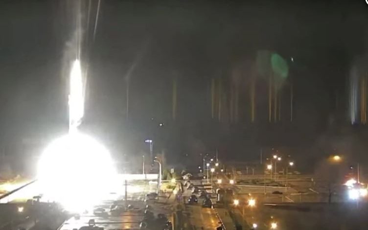 SHPËRTHIMI I FUQISHËM/ Ukraina: Forcat ruse marrin centralin bërthamor