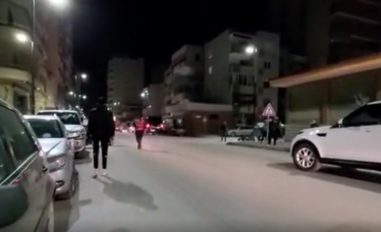 ÇFARË PO NDODH NË FIER? RENEA e snajperë zbarkojnë në qytet, situatë e tensionuar (VIDEO)