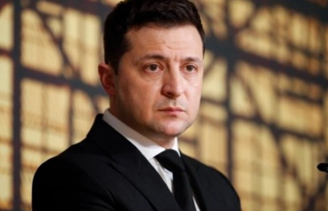 LUFTA/ Kievi i përgjigjet Rusisë: Gati për bisedime, por nuk pranojmë ultimatume