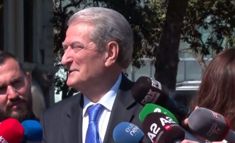 DO TËRHIQET? Berisha: Mos luani me blofin, bazhizmi iku me Bashën