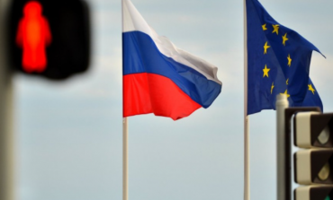 LUFTA NË UKRAINË/ BE përfundon paketën e katërt të sanksioneve kundër Rusisë