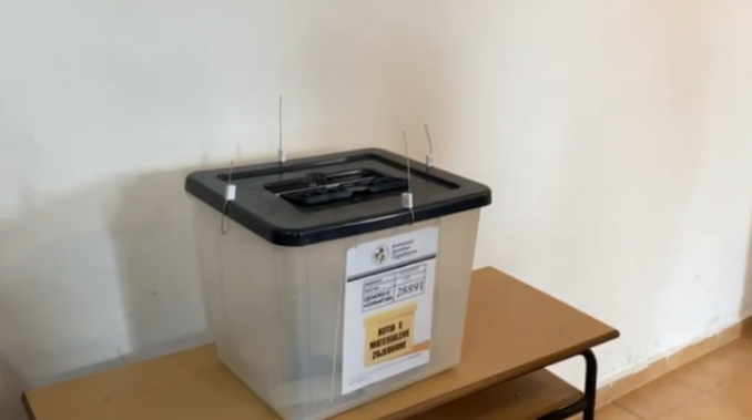 ZGJEDHJET/ Katër orë nga nisja e procesit, pjesëmarrja e ULËT. Votojnë deri më tani 7.03% e qytetarëve