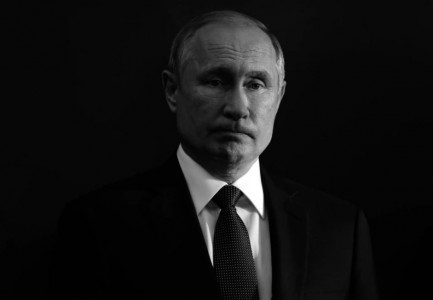 "DIKUSH TË VRASË PUTIN"/ Zyrtari i lartë amerikan thirrje rusëve: E vetmja mënyrë për t’i dhënë fund luftës