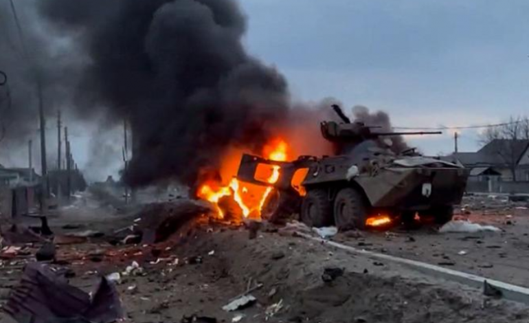 E FUNDIT/ Rusia sulmon autokolonën e evakuimit, 7 civilë të vdekur në Ukrainë