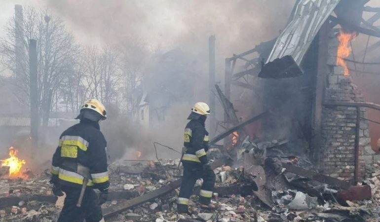 LUFTA/ Deputeti ukrainas: Kievi mund të jetë Stalingradi i Rusisë