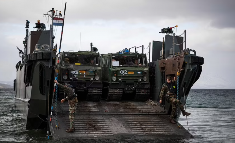 RUSIA KA NGECUR NË PUSHTIMIN E UKRAINËS/ NATO tregon “dhëmbët”. Stërvitje me 30 mijë trupa në…