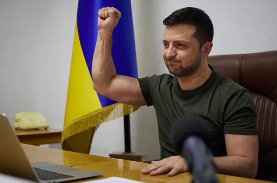 “RUSIA PO PËRDOR RAKETA NDAJ QYTETARËVE”/ Zelensky: Ndërkombëtarët do mbajnë përgjegjësi për katastrofën…
