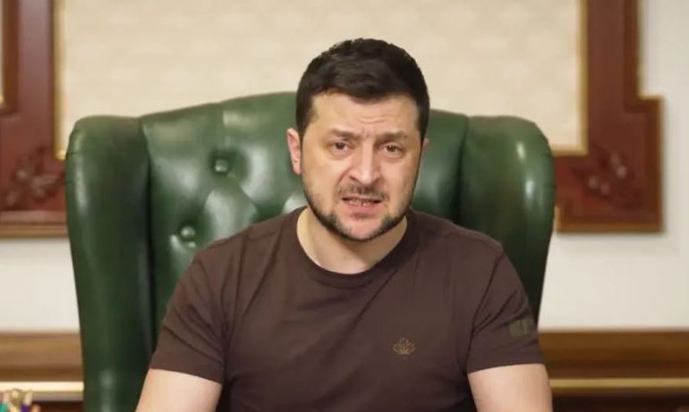 SËRISH THIRRJE NATO-S/ Zelensky: Mbyllni hapësirën ajrore, çështje kohë para se raketat ruse t’ju godasin