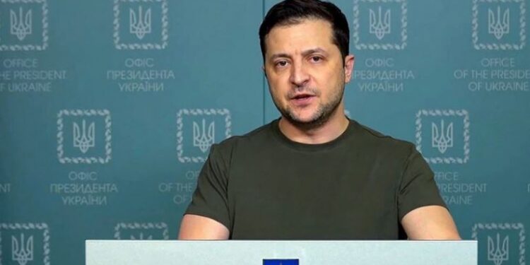 LUFTA/ Zelensky: Ja sa qytetarë ukrainas u evakuuan përmes korridoreve humanitare