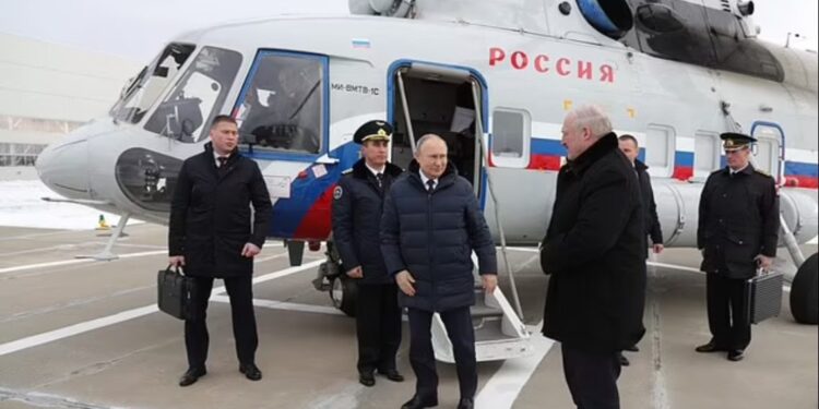 PAMJET/ Çfarë ka në kokën e Vladimir Putin? Nuk e ndan nga vetja valixhen që…