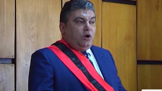 KORRUPSIONI ME TENDERAT/ GJKKO nis gjyqin ndaj Fatos Tushes dhe 21 zyrtarëve të tjerë