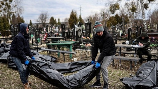 MASAKRA RUSE NË UKRAINË/ Identifikohen 163 persona të vrarë në Bucha