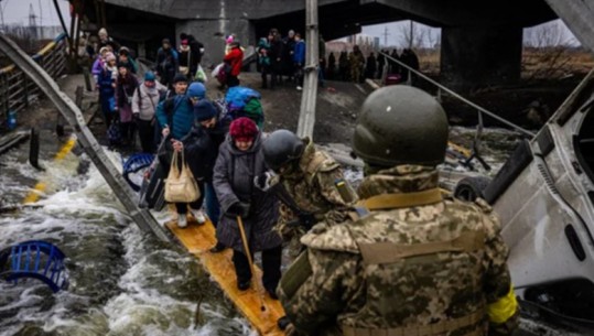 EVAKUIMI I CIVILËVE/ Sot 9 korridore humanitare! Tentohet sërish shpëtimi i qytetarëve të bllokuar në Mariupol
