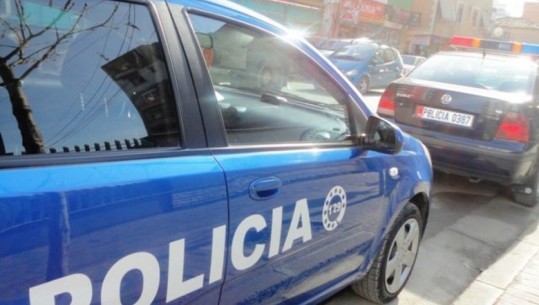 NDODH SËRISH/ Në gjendje të dehur, nxori armën pas një konflikti çasti, arrestohet polici Aldo Braholli në Korçë