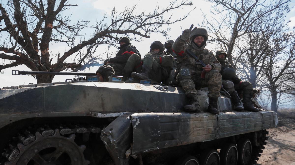 "JANË USHTARËT MË TË PËRGATITUR"/ “The Times”: Separatistët ukrainas që luftojnë krah Rusisë i bashkohen betejës në Mariupol