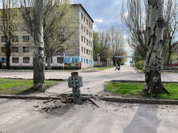 LUFTA/ Bombardimet ruse nuk ndalen në rajonin lindor të Ukrainës, tetë të vrarë në Luhansk