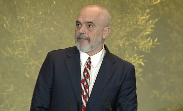 KRIZA/ Rama paralajmëron të pasurit: Shumë shpejt do vendosim një çmim tjetër për ata që konsumojnë më shumë se masa e gjerë e popullit