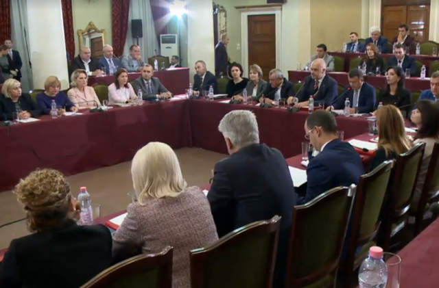 PRESIDENTI I RI/ Socialistët propozojnë sot emrat e tyre në Grupin Parlamentar, më 20 Prill nisin negociatat me opozitën