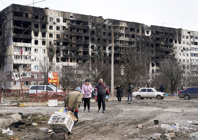 VËMËNDJE TEK MARIUPOLI/ Ministri i jashtëm grek shkon në Odessa, çfarë po ndodh në Ukrainë
