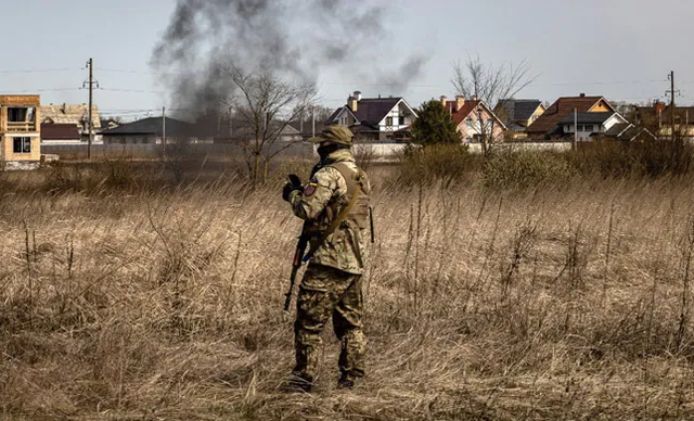 RUSËT MARRIN KONTROLLIN E KREMINNËS/ Guvernatori i Luhansk: Qëlluan për vdekje civilët që po evakuoheshin