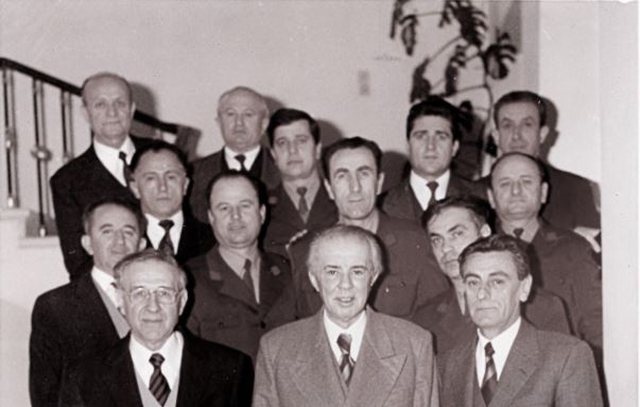 DOSSIER/ Zbardhet ditari i Enver Hoxhës: Autokritika e Hito Çakos, një manovër pa kripë për të fshehur fajet!