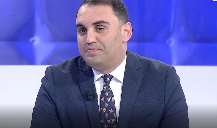 A DO KANDIDOJË PËR KRYETAR TE PD? Ja si përgjigjet Belind Këlliçi