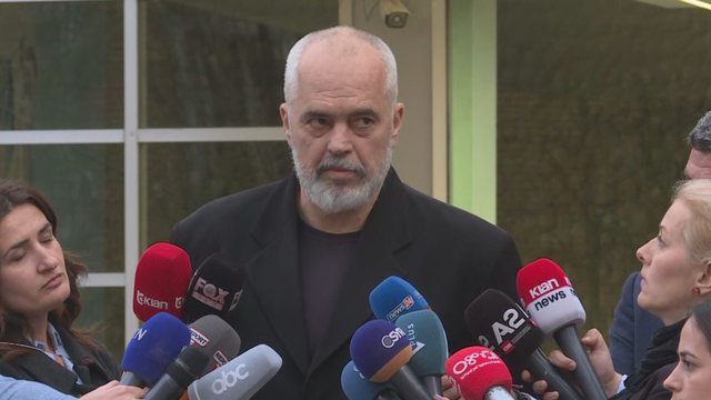 “AQ SA BERISHA FITON ÇMIMIN OSCAR”/ Lulzim Basha president? Rama jep përgjigjen e prerë