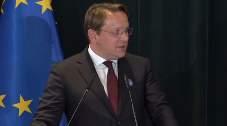 ‘SHQIPËRIA TË BËJË PAK DURIM”/ Varhelyi: Integrimi në BE nuk ka të bëjë vetëm me procesin…
