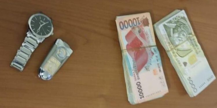 ISHTE KTHYER NË “MAKTH”/ Hiqej si pacient dhe grabiste qytetarët brenda ambienteve të QSUT, kapet hajduti (EMRI)