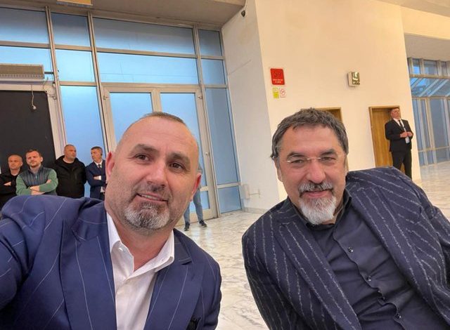 “I DHAMË FUND LUFTËS…”/ Manja publikon foton me Çuçin pas përplasjes në Kongres