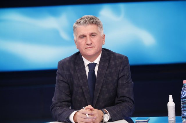 REAGIMI/ Gjekmarkaj: Letër mikut tim Flamur Noka nga Amerika!