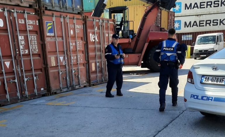 NUK ZBATUAN…/ Vdekja e punonjësit 19-vjeçar në Portin e Durrësit, arrestohen TRE persona
