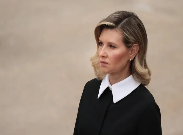 “FILLOI”/ Olena Zelenska rrëfen mbrëmjen e nisjes së pushtimit: U ngrita në mëngjes dhe burri nuk ishte aty