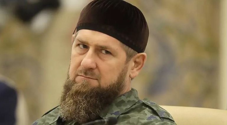 SULMET RUSE/ Lideri çeçen: Mbi 1 mijë ushtarë ukrainas u dorëzuan në Mariupol