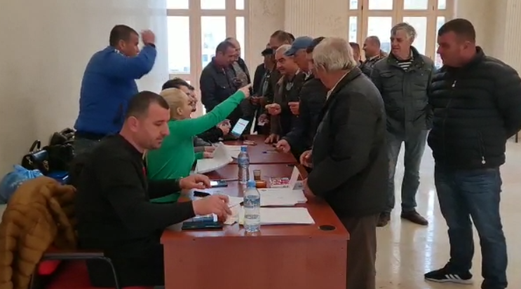 E PLOTË/ Zgjedhja e krerëve të degëve të Komisionit të Rithemelimit. Përfundon procesi i votimit, ja FITUESIT