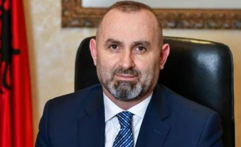 SULMET NË UKRAINË/ DW: Shqipëria sanksione për oligarkët rusë që janë mbështetës të luftës