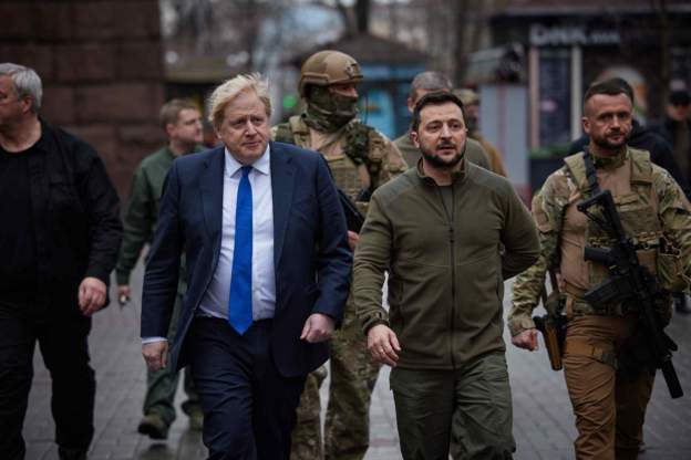 E FUNDIT! Rusia shpall “NON GRATA” kryeministrin britanik Boris Johnson, i ndalohet hyrja në vend