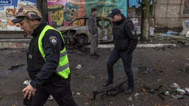 NUK NDALEN RUSËT/ Dy të vdekur pas granatimeve në Kharkiv, sulmohen qendrat mjekësore, gratë shtatzëna…