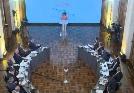 “PROJEKT PËR FURNIZIMIN ME GAZ…”/ Kim: Rajoni duhet të gjejë zgjidhje për sigurinë energjetike