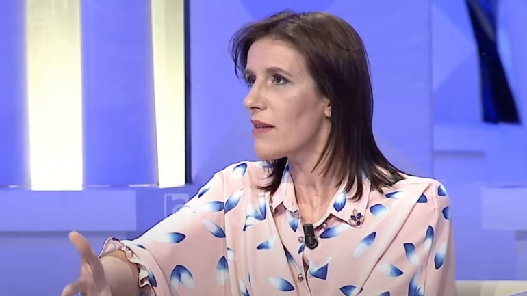 “JAM HABITUR”/ Gazetarja: Në përgjimet e grupeve kriminale del politikani me nofkën “matematiku”