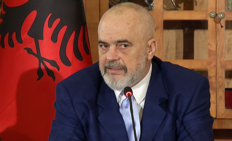 URON BESIMTARËT/ Rama: Vigjilja e Pashkëve është vigjilja e rilindjes së jetës, dashurisë dhe shpresës