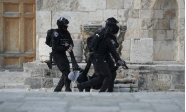 "MOS PREKNI AL AKSANË..."/ Izraeli “injoron” kërcënimet e Erdoganit, sërish tensione në xhaminë e shenjtë, rreth 30 të plagosur